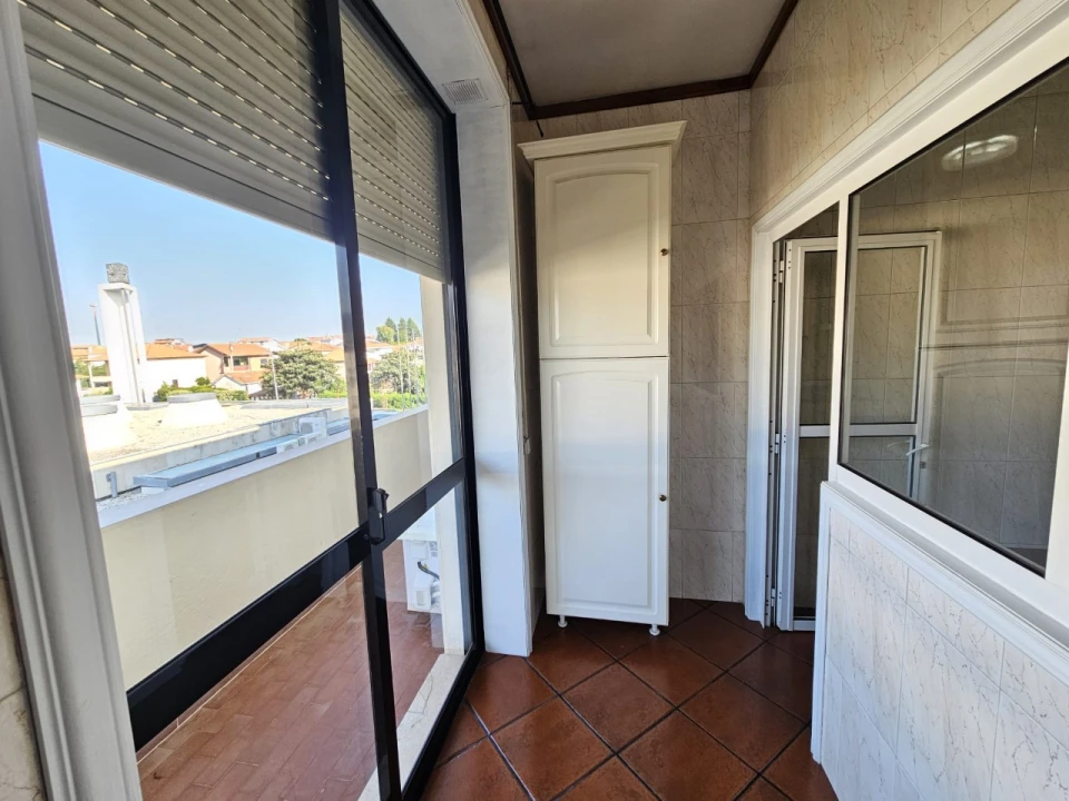 Apartamento T3 para Venda em Vila das Aves Foto 11