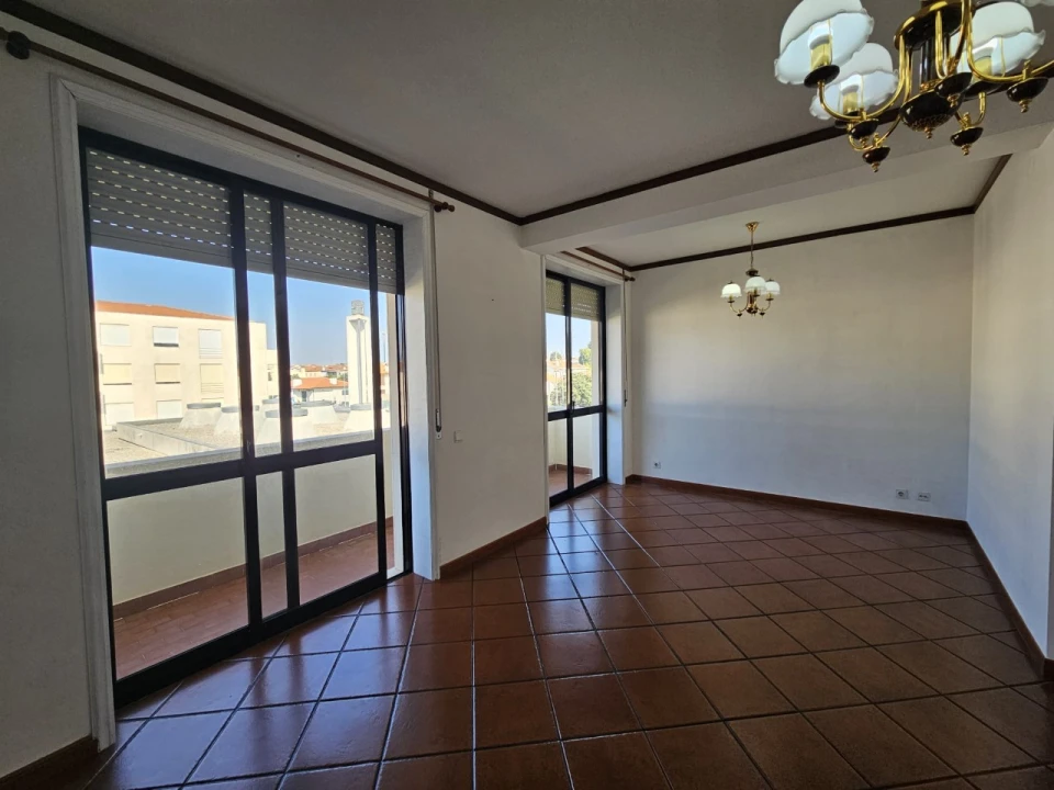 Apartamento T3 para Venda em Vila das Aves Foto 14