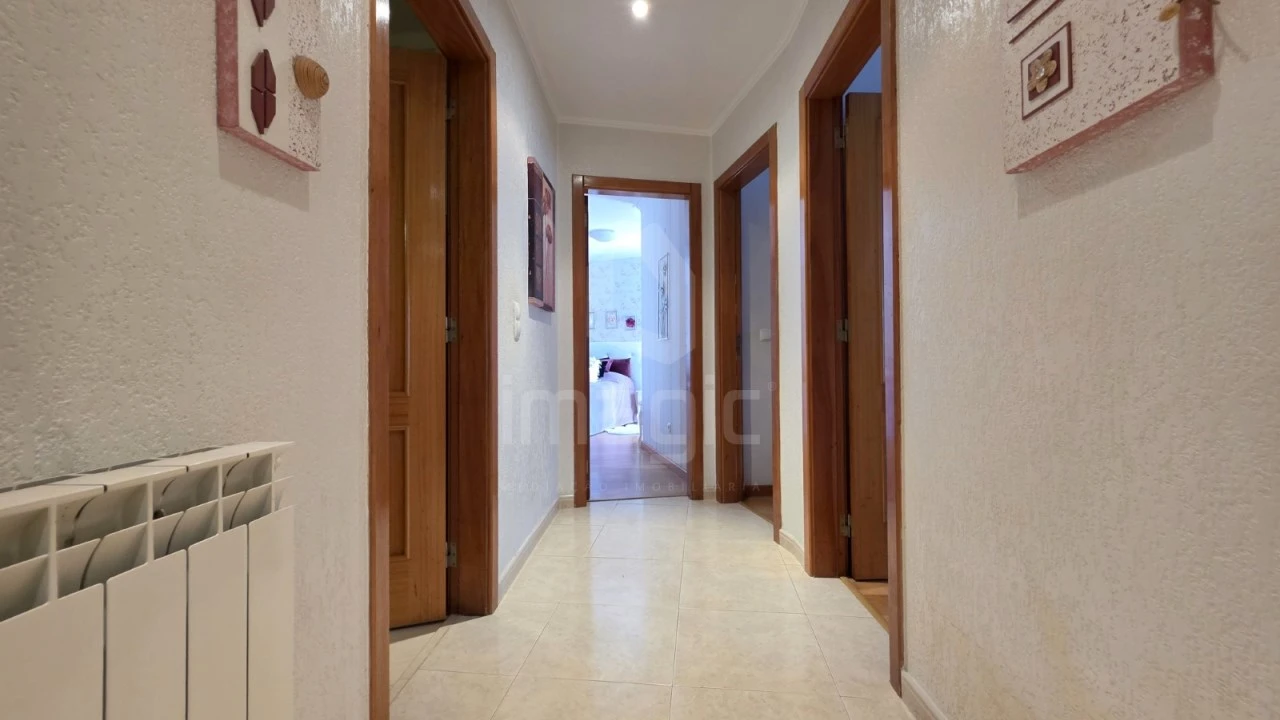 Apartamento T4 para Venda em Mafra Foto 22