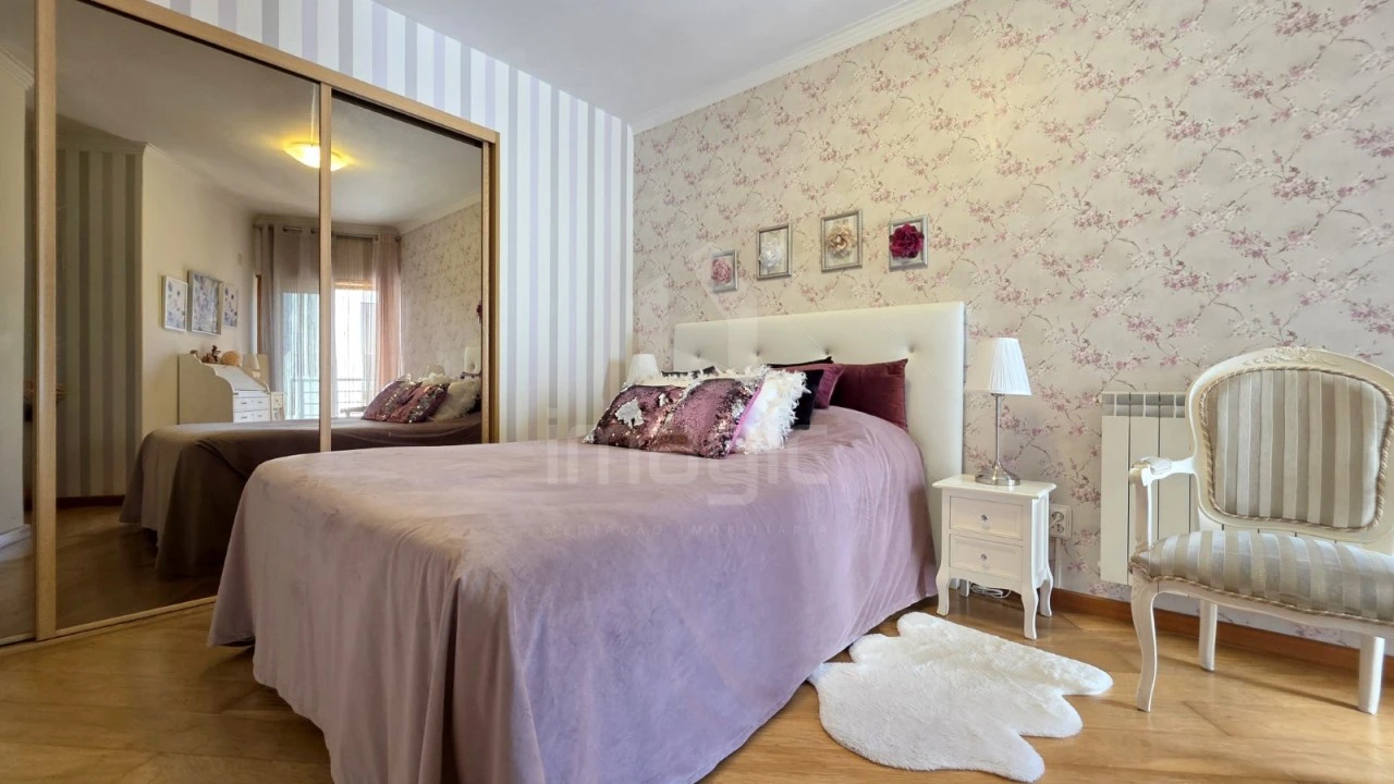 Apartamento T4 para Venda em Mafra Foto 35