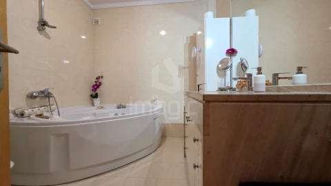 Apartamento T4 para Venda em Mafra