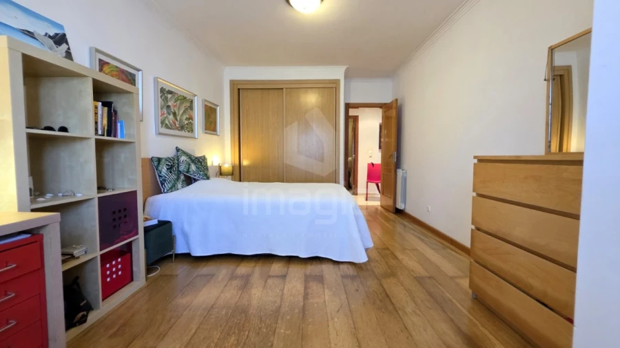 Apartamento T4 para Venda em Mafra Foto 24