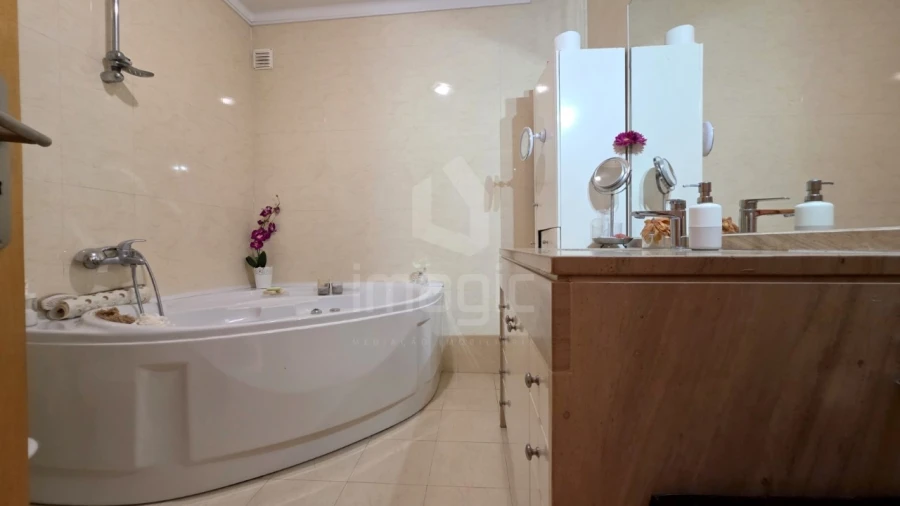 Apartamento T4 para Venda em Mafra Foto 33
