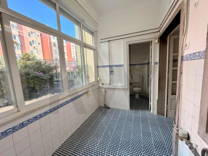 Apartamento T3 para Arrendamento em Avenidas Novas Foto 27