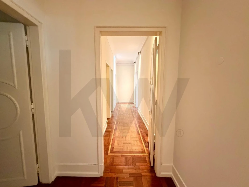 Apartamento T3 para Arrendamento em Avenidas Novas Foto 41