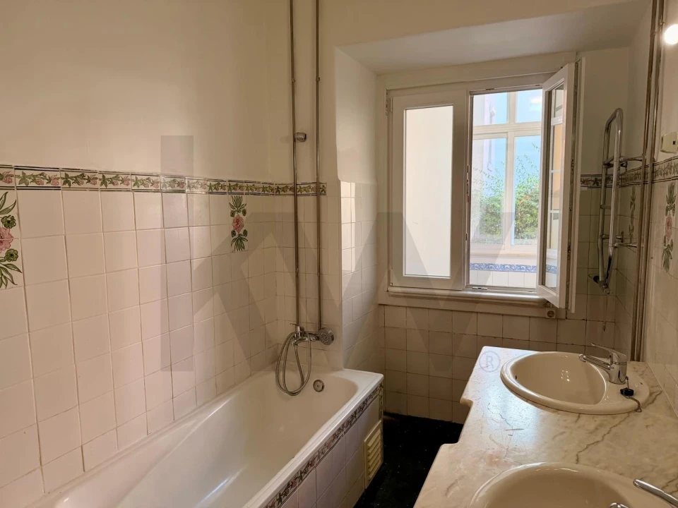 Apartamento T3 para Arrendamento em Avenidas Novas Foto 35