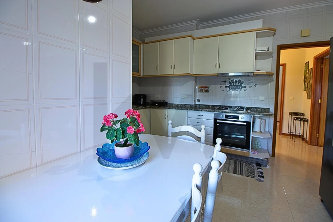 Apartamento T2 para Venda em Ovar, São João, Arada e São Vicente de Pereira Jusã Foto 12