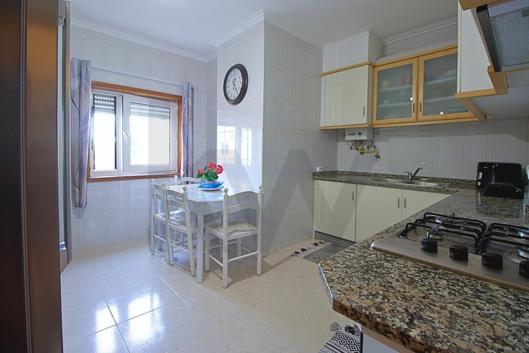 Apartamento T2 para Venda em Ovar, São João, Arada e São Vicente de Pereira Jusã Foto 8