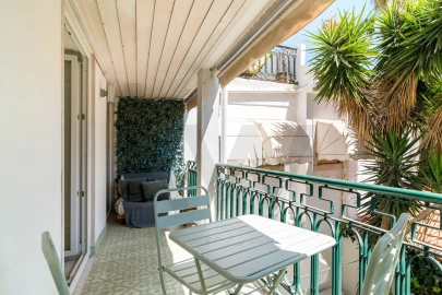 Apartamento T3 para Arrendamento em Santo António