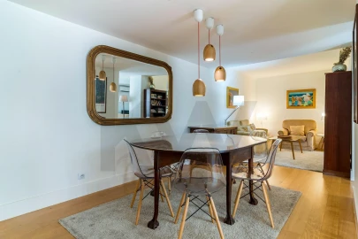 Apartamento T3 para Arrendamento em Santo António