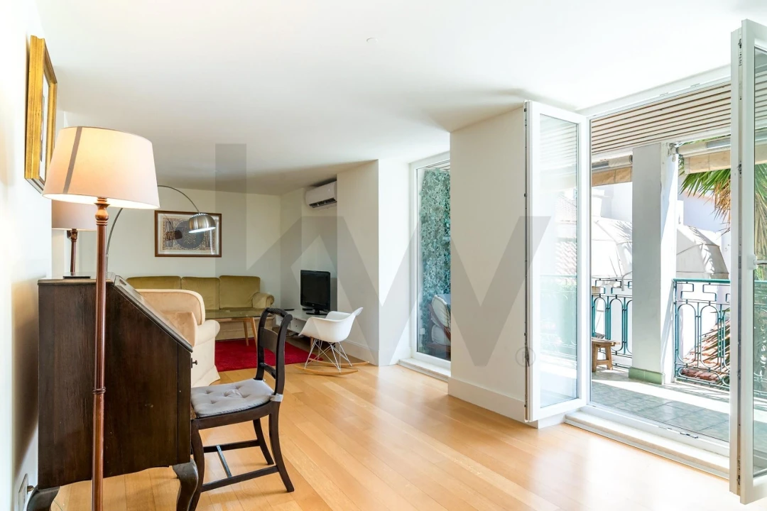 Apartamento T3 para Arrendamento em Santo António Foto 5