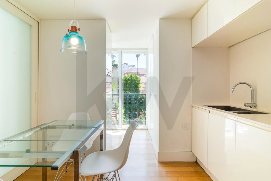 Apartamento T3 para Arrendamento em Santo António Foto 13