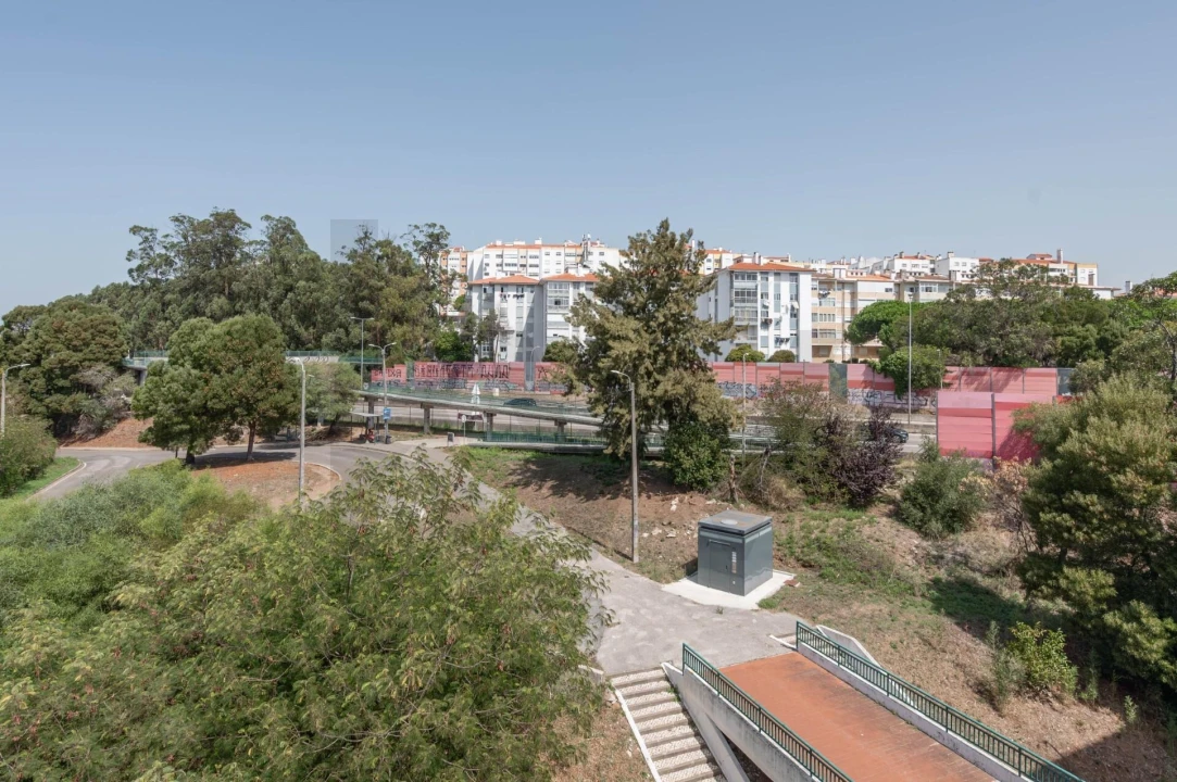 Apartamento T3 para Venda em Queluz e Belas Foto 27