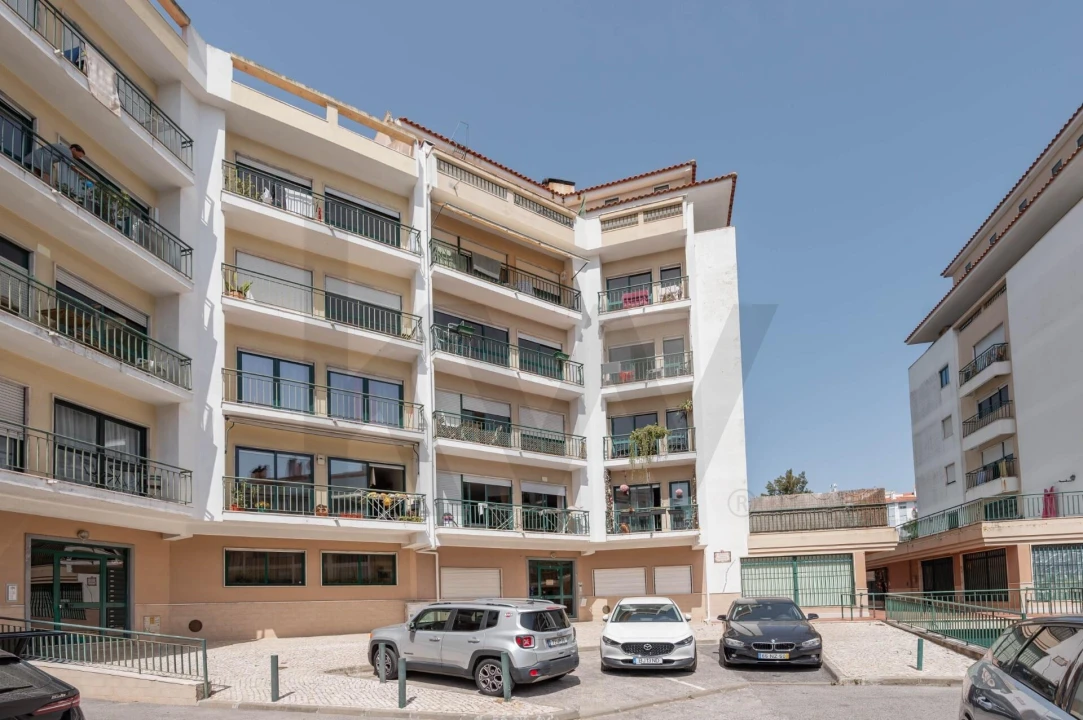 Apartamento T3 para Venda em Queluz e Belas Foto 33