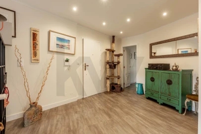 Apartamento T3 para Venda em Queluz e Belas