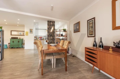 Apartamento T3 para Venda em Queluz e Belas