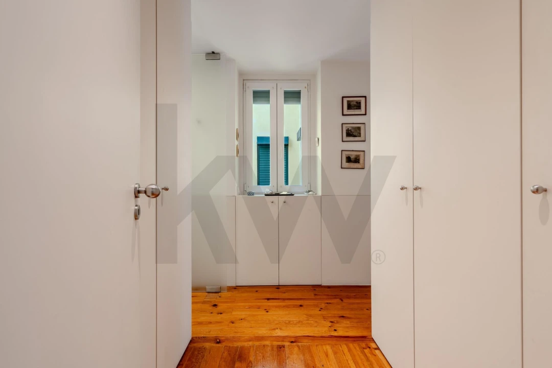 Apartamento T5 para Venda em Santo António Foto 25