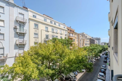 Apartamento T5 para Venda em Santo António
