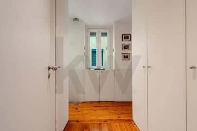 Apartamento T5 para Venda em Santo António