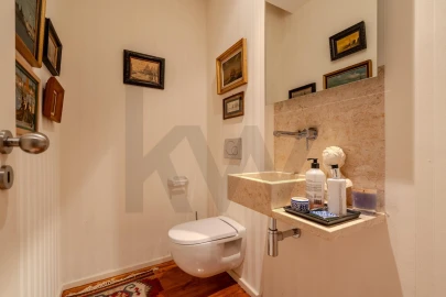 Apartamento T5 para Venda em Santo António