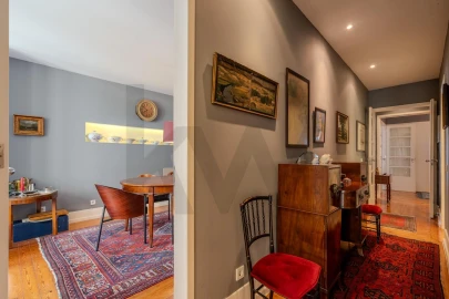 Apartamento T5 para Venda em Santo António