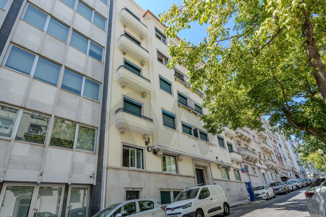 Apartamento T5 para Venda em Santo António Foto 50