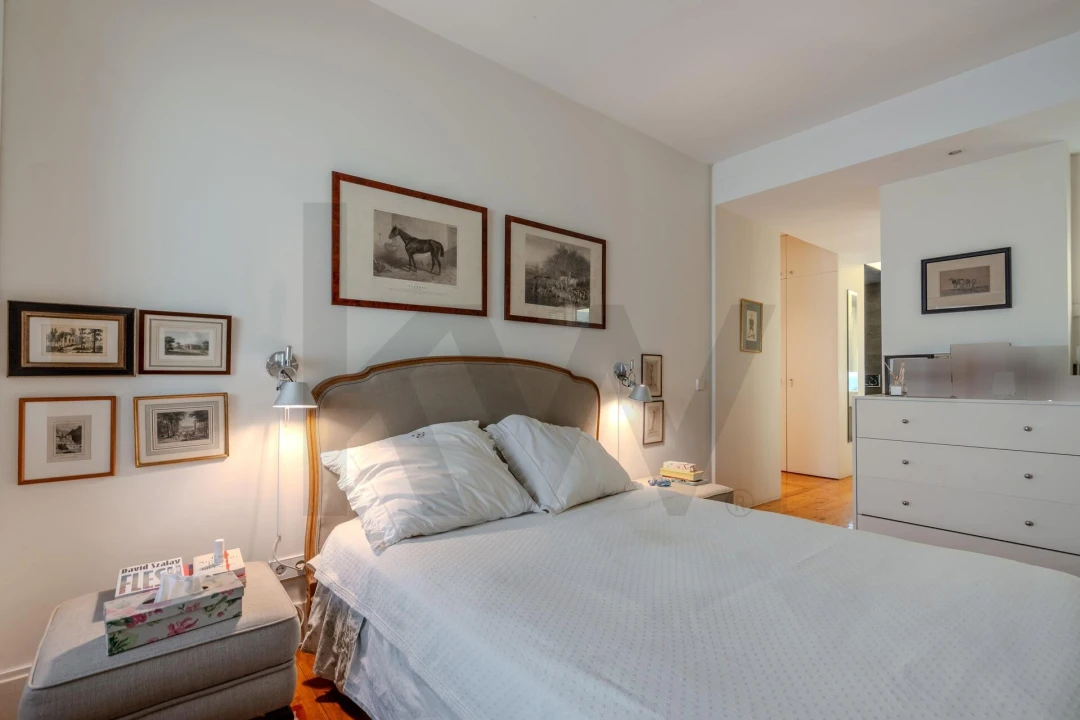Apartamento T5 para Venda em Santo António Foto 29