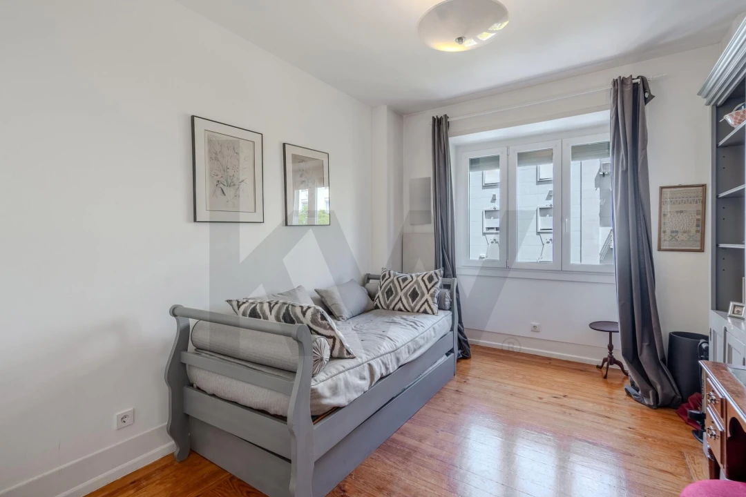 Apartamento T5 para Venda em Santo António Foto 22