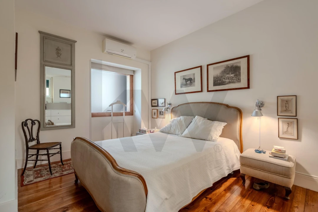 Apartamento T5 para Venda em Santo António Foto 28
