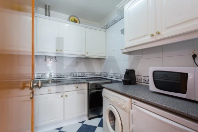 Apartamento T1 para Arrendamento em Algés, Linda-A-Velha e Cruz Quebrada-Dafundo