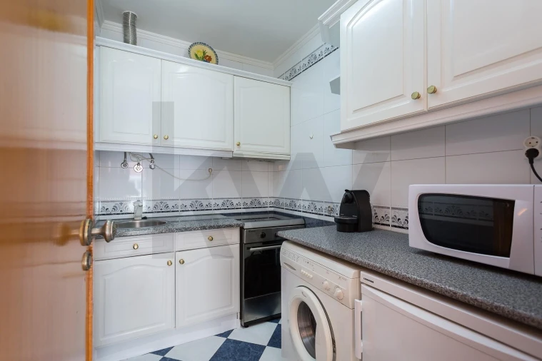 Apartamento T1 para Arrendamento em Algés, Linda-A-Velha e Cruz Quebrada-Dafundo Foto 6