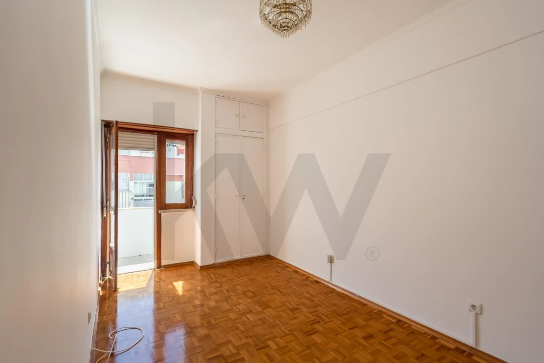 Apartamento T1 para Arrendamento em Algés, Linda-A-Velha e Cruz Quebrada-Dafundo Foto 11