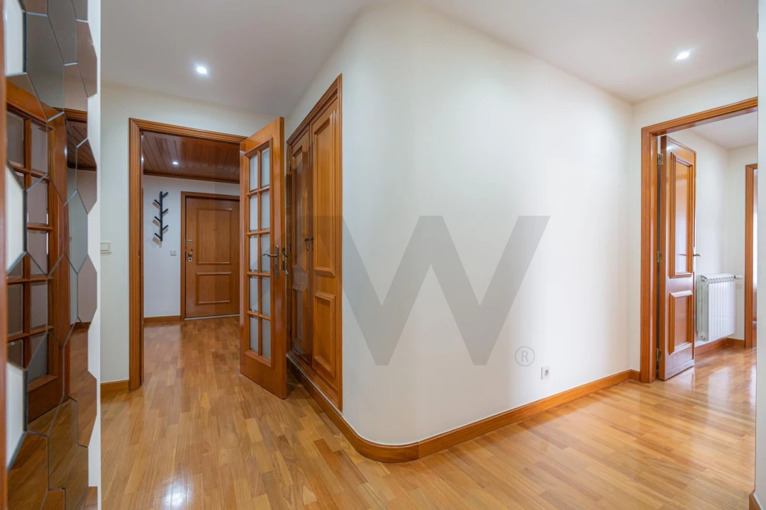 Apartamento T3 para Venda em Fermentelos Foto 7