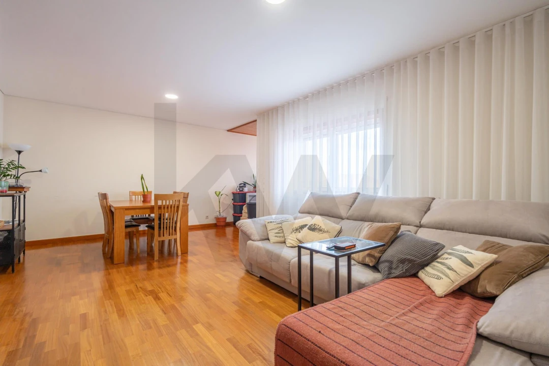 Apartamento T3 para Venda em Fermentelos Foto 5