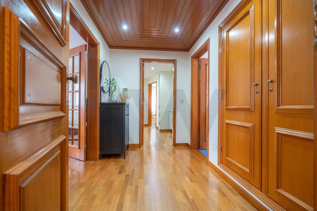 Apartamento T3 para Venda em Fermentelos Foto 1