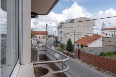 Apartamento T3 para Venda em Fermentelos