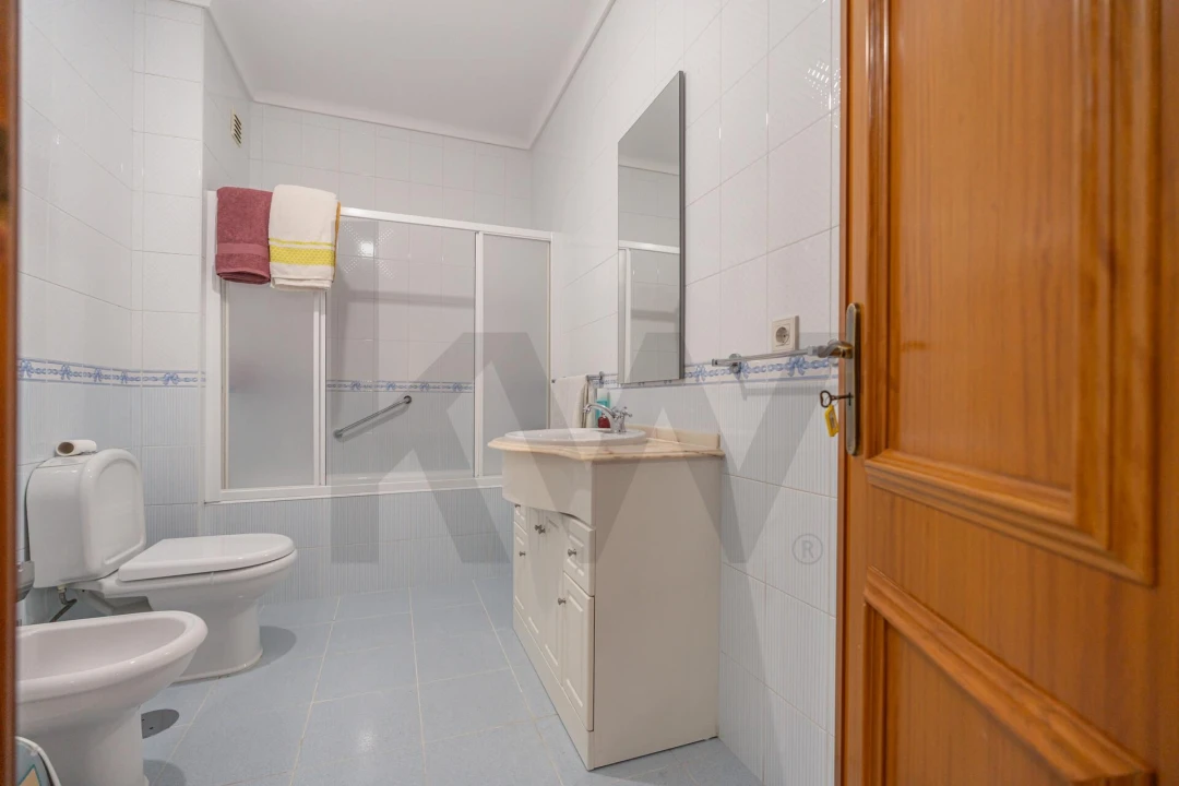 Apartamento T3 para Venda em Fermentelos Foto 16