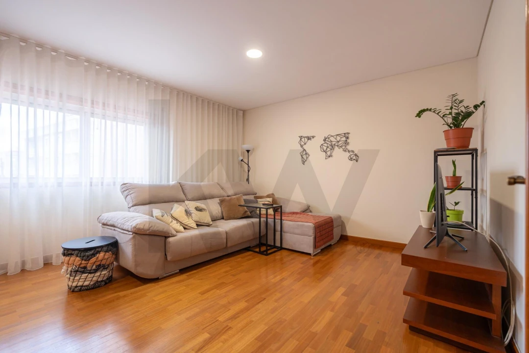 Apartamento T3 para Venda em Fermentelos Foto 6