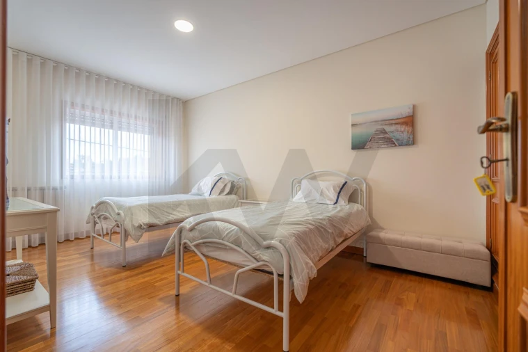 Apartamento T3 para Venda em Fermentelos Foto 21