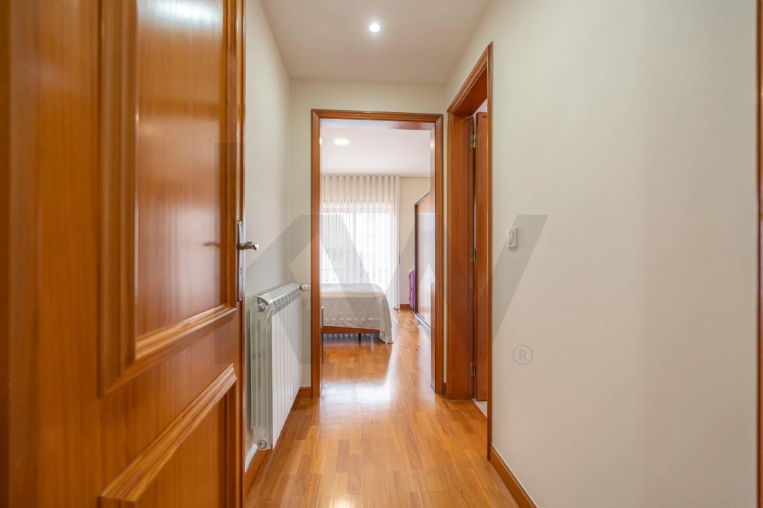 Apartamento T3 para Venda em Fermentelos Foto 25