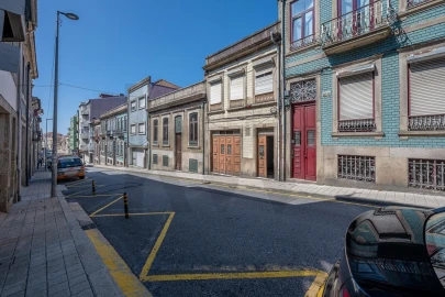 Moradia T5 para Venda em Cedofeita, Santo Ildefonso, Sé, Miragaia, São Nicolau e Vitória