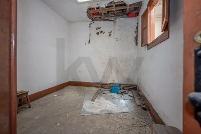Moradia T5 para Venda em Cedofeita, Santo Ildefonso, Sé, Miragaia, São Nicolau e Vitória