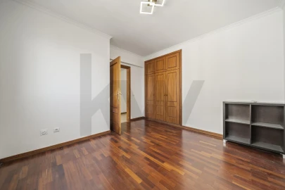 Apartamento T3 para Venda em Caniço