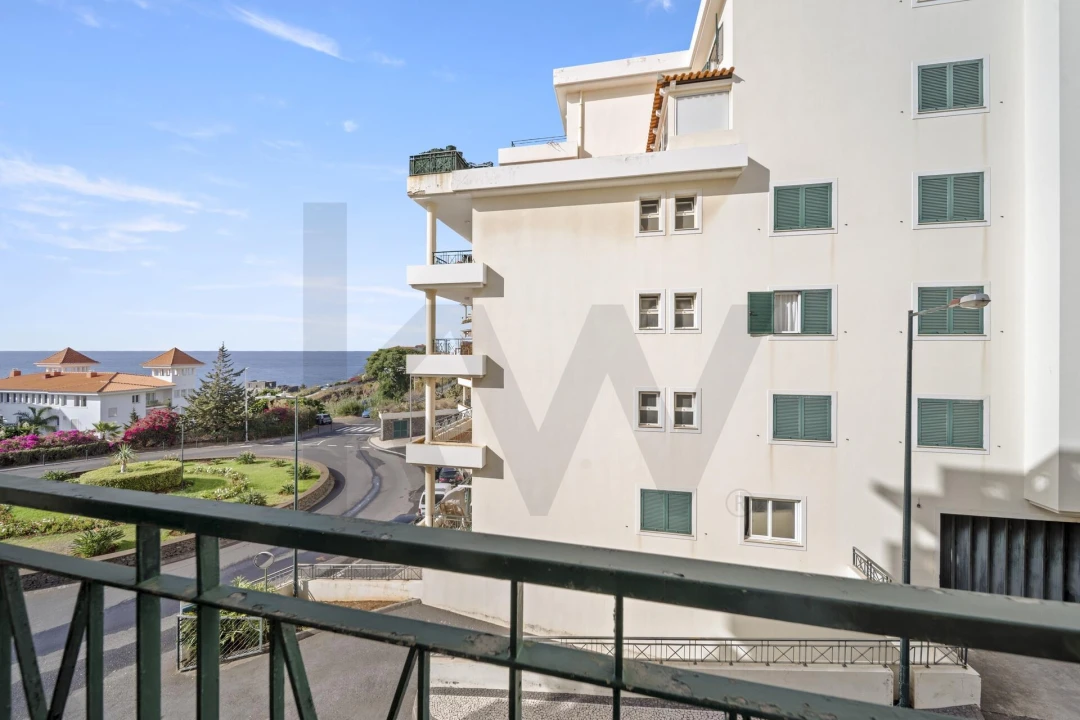 Apartamento T3 para Venda em Caniço Foto 15