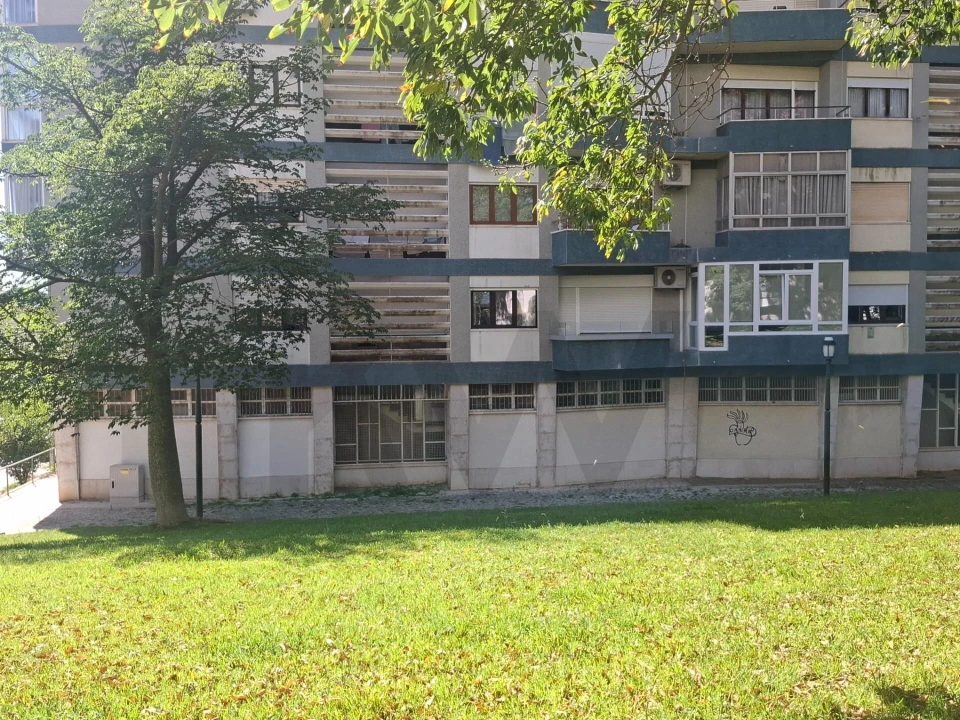 Apartamento T3 para Arrendamento em Belém Foto 50