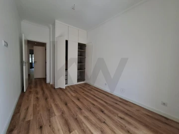 Apartamento T3 para Arrendamento em Belém