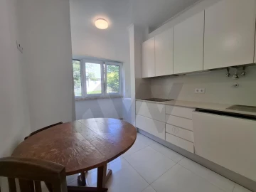 Apartamento T3 para Arrendamento em Belém
