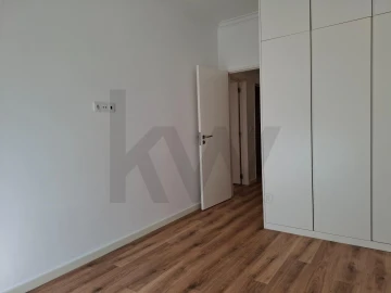 Apartamento T3 para Arrendamento em Belém