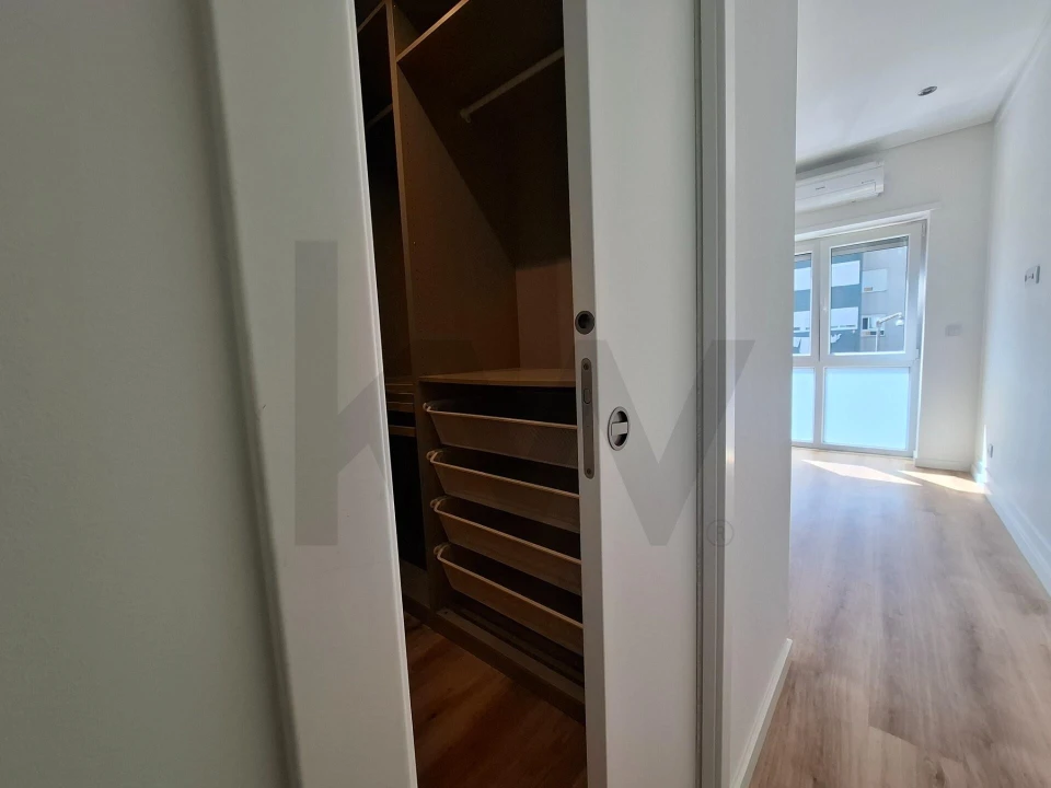 Apartamento T3 para Arrendamento em Belém Foto 19