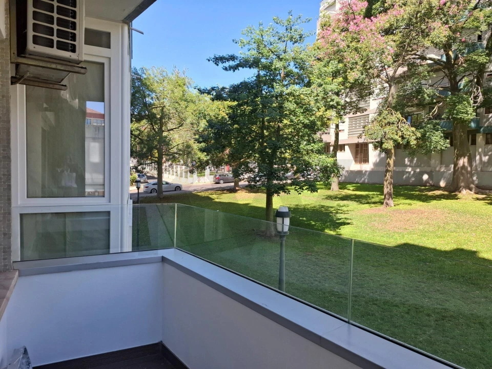 Apartamento T3 para Arrendamento em Belém Foto 6